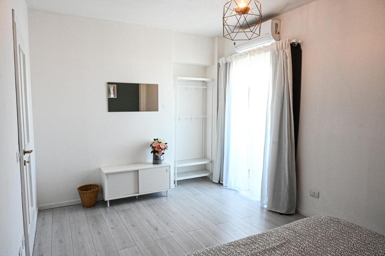 Lyceum Flat Olbia Exterior foto